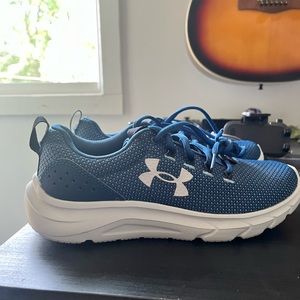 Under Armour Running shoes
